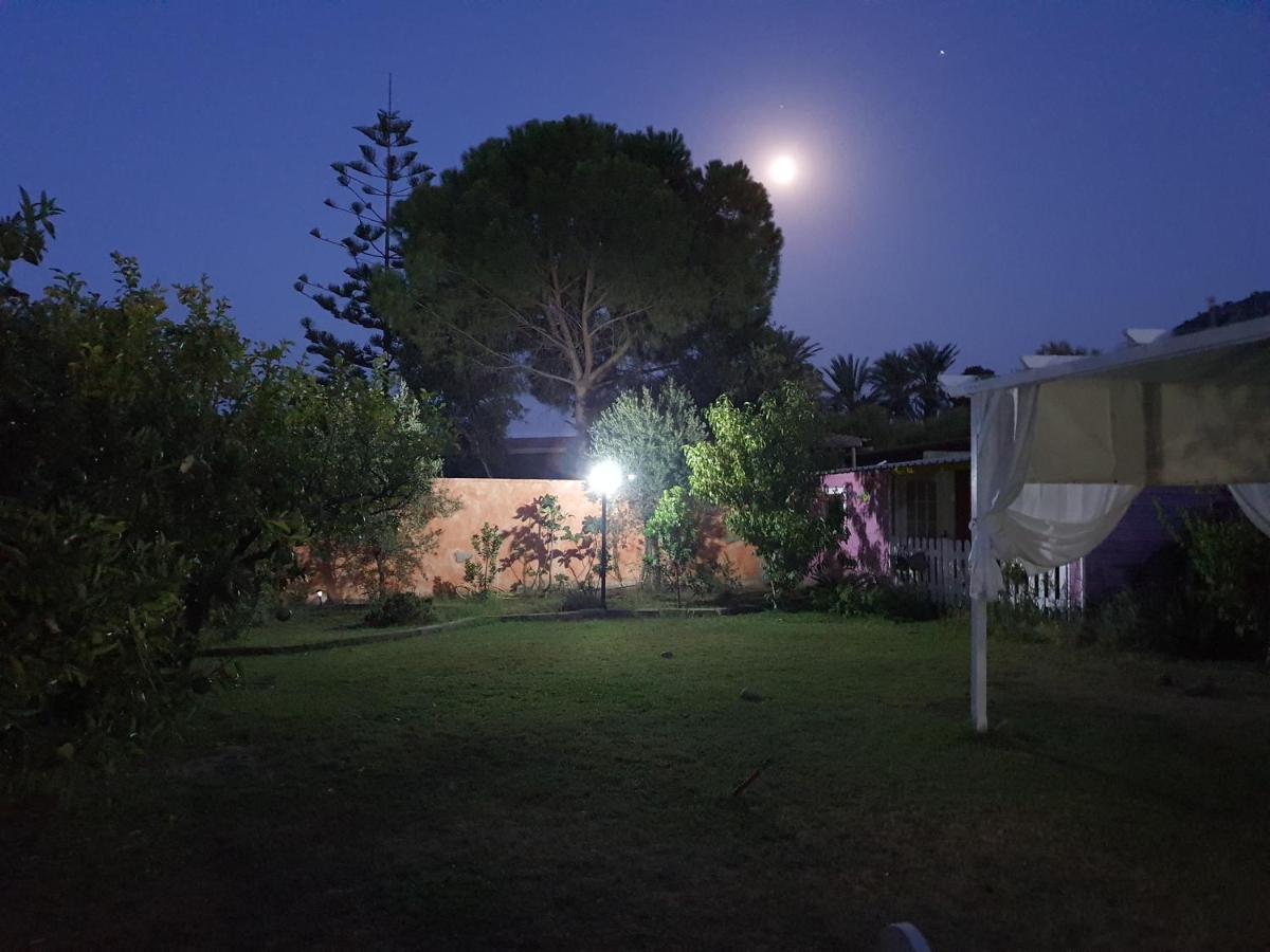 Sa Mariposa Bed and Breakfast Muravera Εξωτερικό φωτογραφία